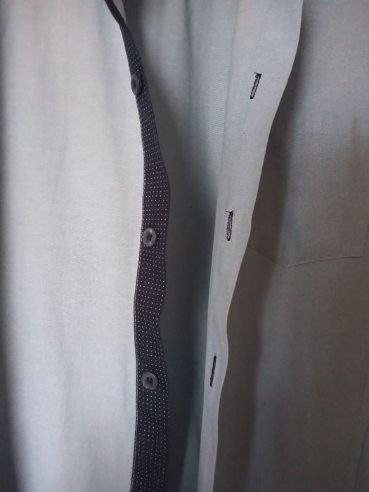 Błękitna gładka koszula męska