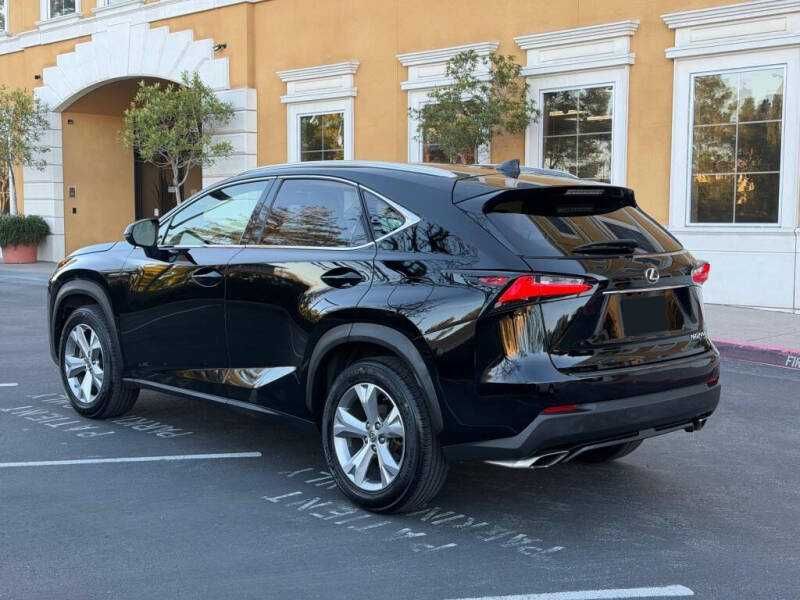 2017 Lexus NX 200t