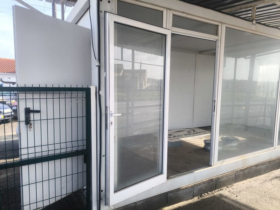 Vendo contentor de 6 metros por 2.5m   6x2.5m