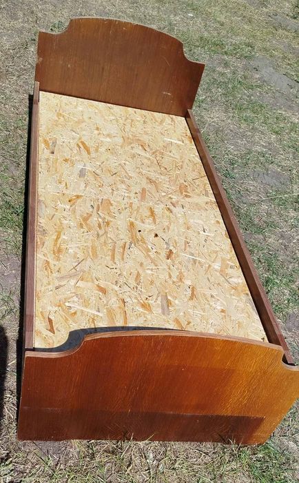 Односпальная кровать