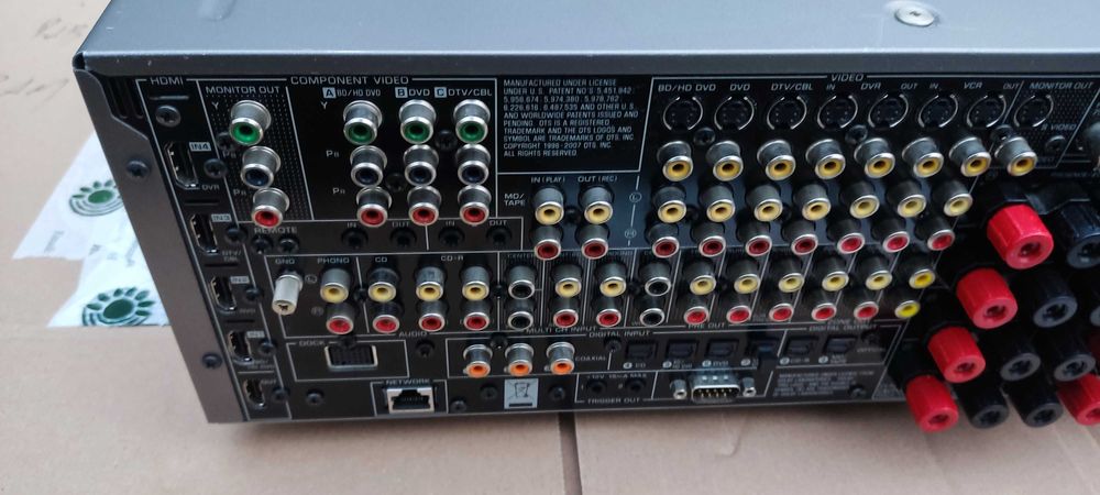 Yamaha RX-V3800 – amplituner 7.1. z pilotem