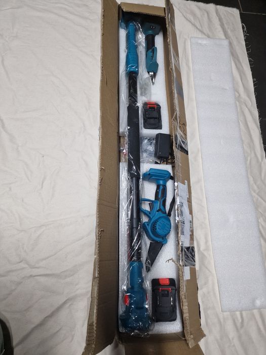 conjunto de ferramentas de poda sem fio, possivelmente um kit 3 em 1,