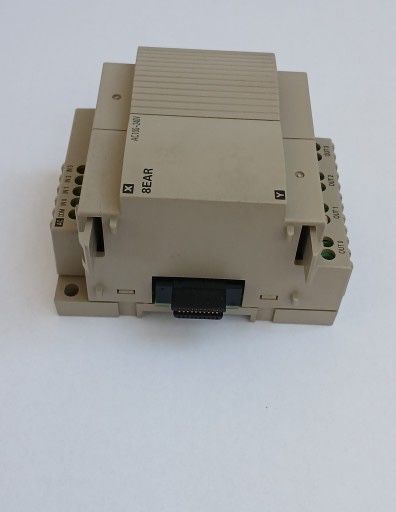 Sterownik PLC Omron ZEN-8EAR