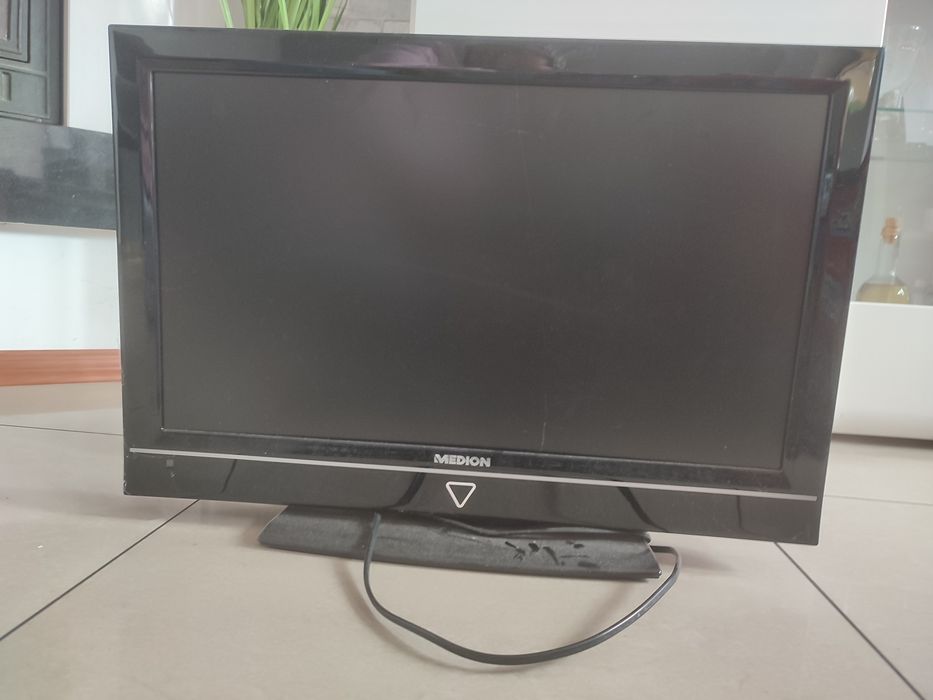 Monitor LCD 21,5 cali