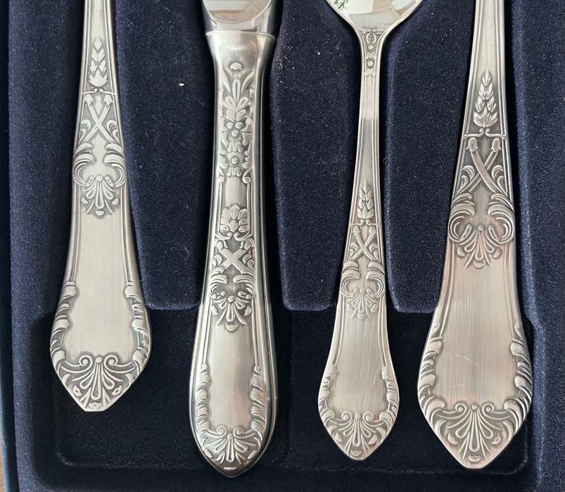 Hefra Zestaw posrebrzanych sztućców obiadowych - 24 szt. (Romański)