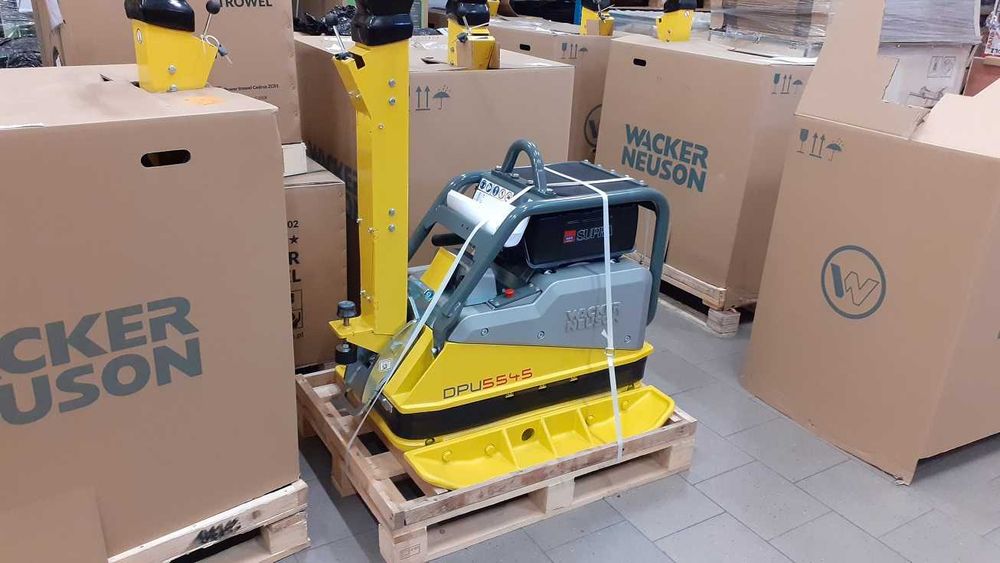 Zagęszczarka rewersyjna Wacker Neuson DPU6555HEH ubijak