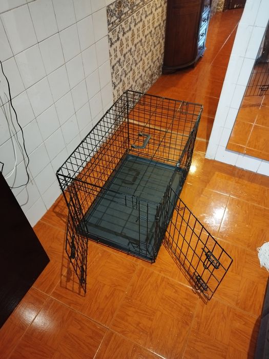 Gaiola para cachorro porte médio.