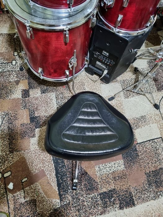 Krzeslo motocyklowe wykrecane pearl Podwójne nóżki gruby stabilne