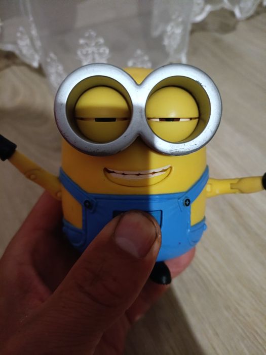 Міньон  посіпака.