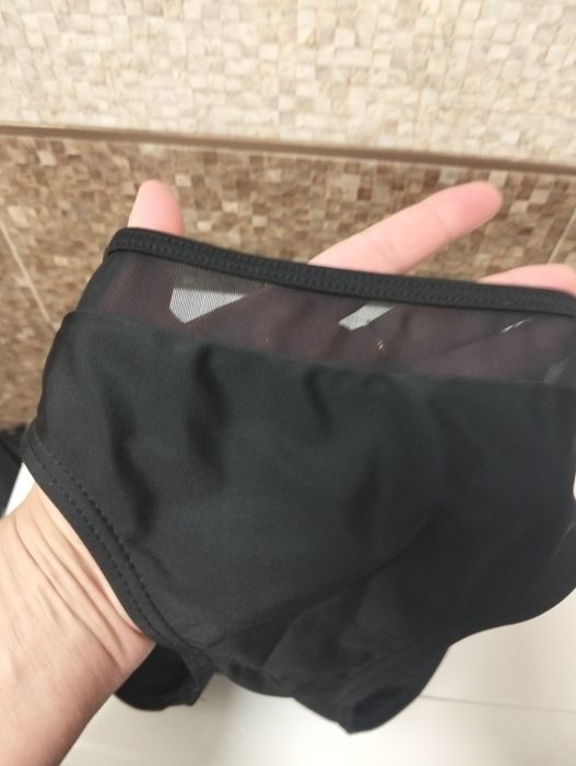 Продам купальник 50-52 р