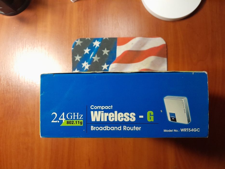 Компактный беспроводной маршрутизатор роутер LinkSys WRT54GC