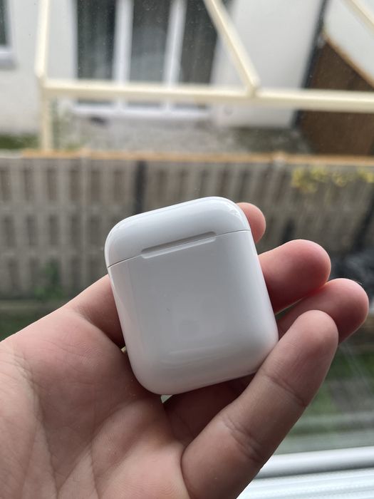 Etui ladujace Box Pudelko A1602 airpods 2