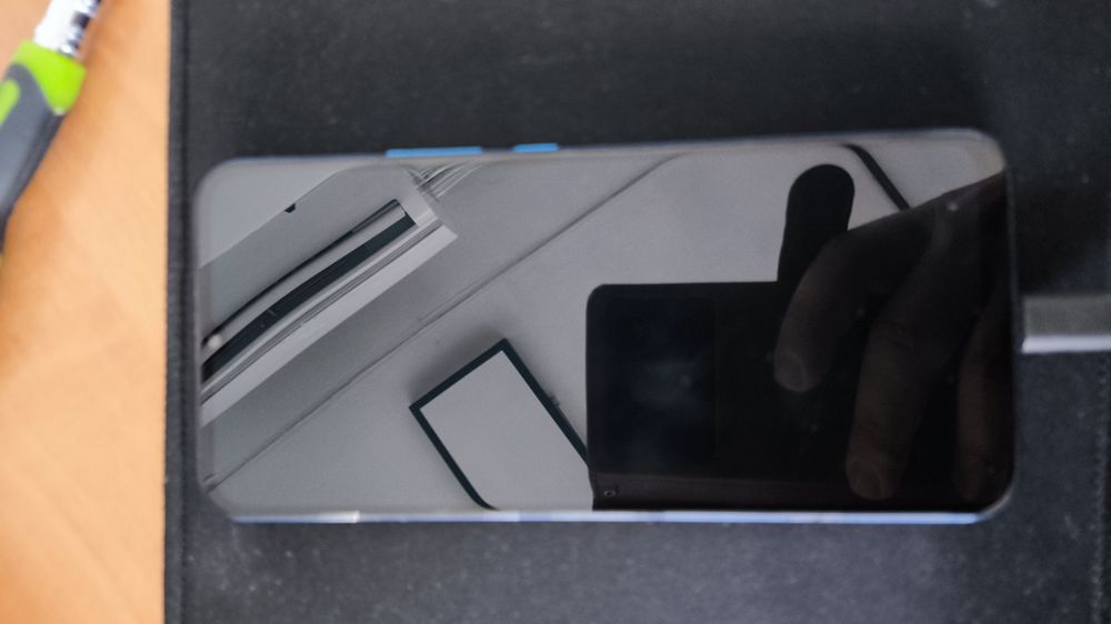 Xiaomi Mi 10 lite, wyświetlacz