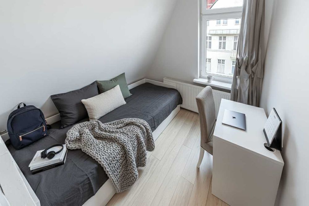 Pokój 11,8 m² po odświeżeniu - ul. Politechniczna