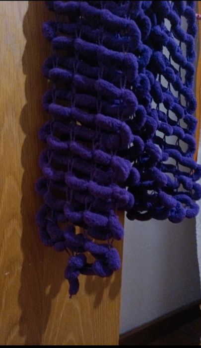 Cachecol de Pompom (brasileiros) e tricot