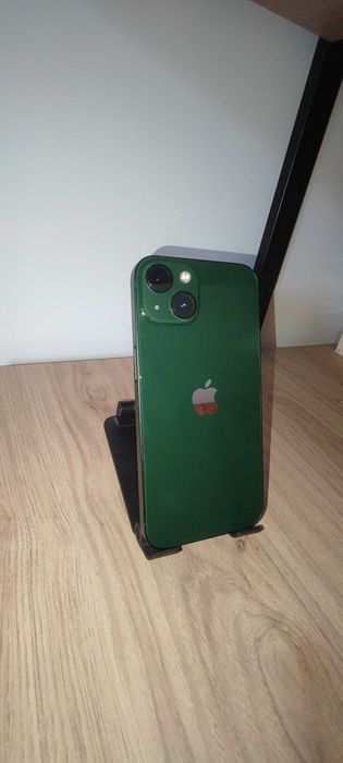 iPhone 13 verde 128gb. 83%bateria