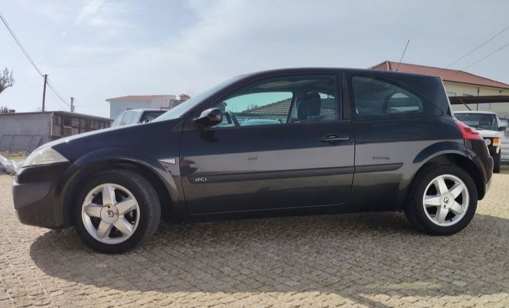 Renault Megane 1.5 dci -  2 lugares