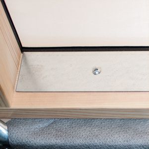 Wyłaz dachowy OKPOL VERSA+ 47x73 cm