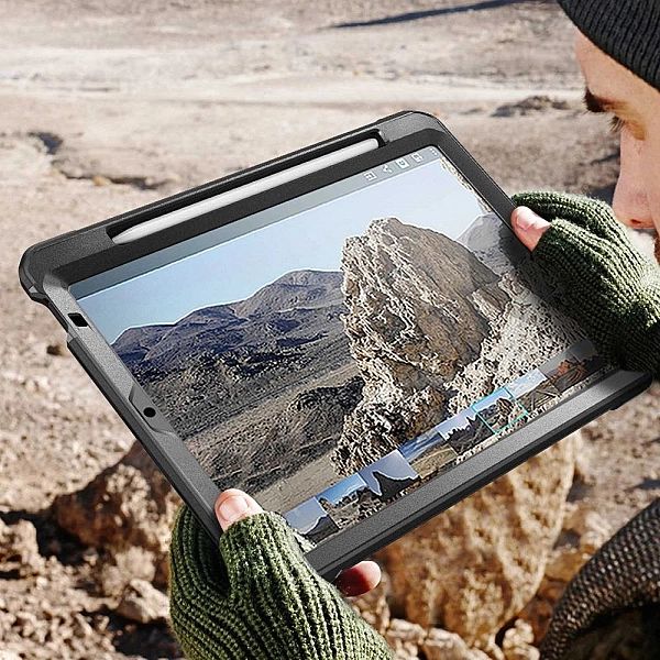 Etui z szybką Supcase do iPad Air 4/2020 Black