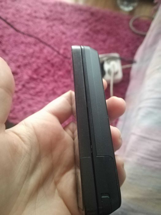 Telemóvel HTC Touch Pro raro com problema