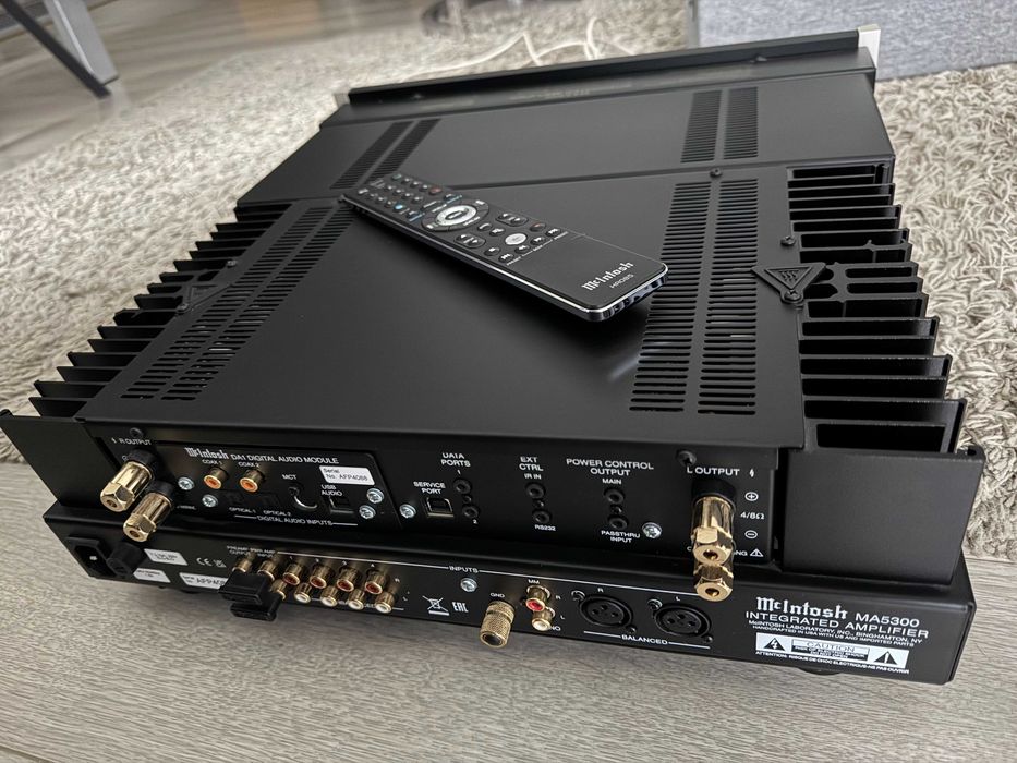 Wzmacniacz zintegrowany McIntosh MA5300
