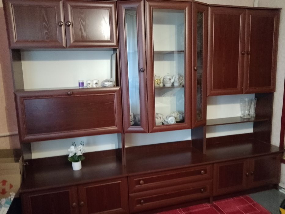 Продам стінку і шкаф комплект