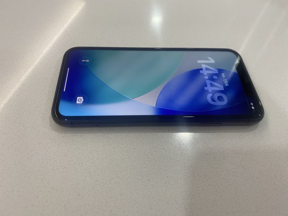 iPhone 11 64G Desbloqueado