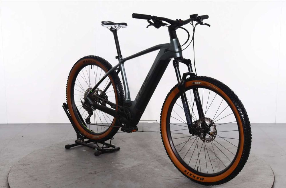 Rower elektryczny Cube Reaction Hybrid Pro XL