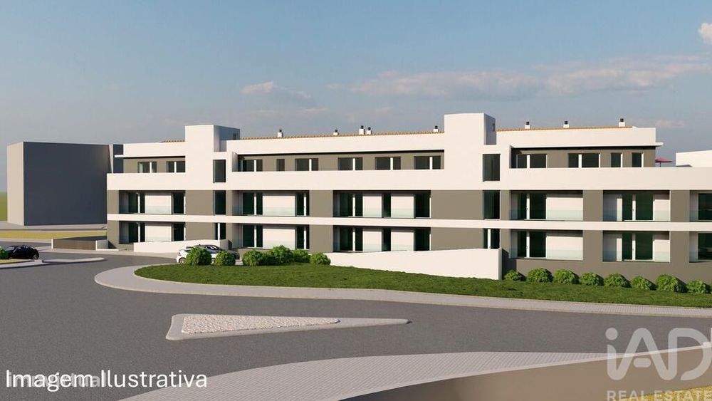Apartamento T1 em Silveira de 78,00 m2
