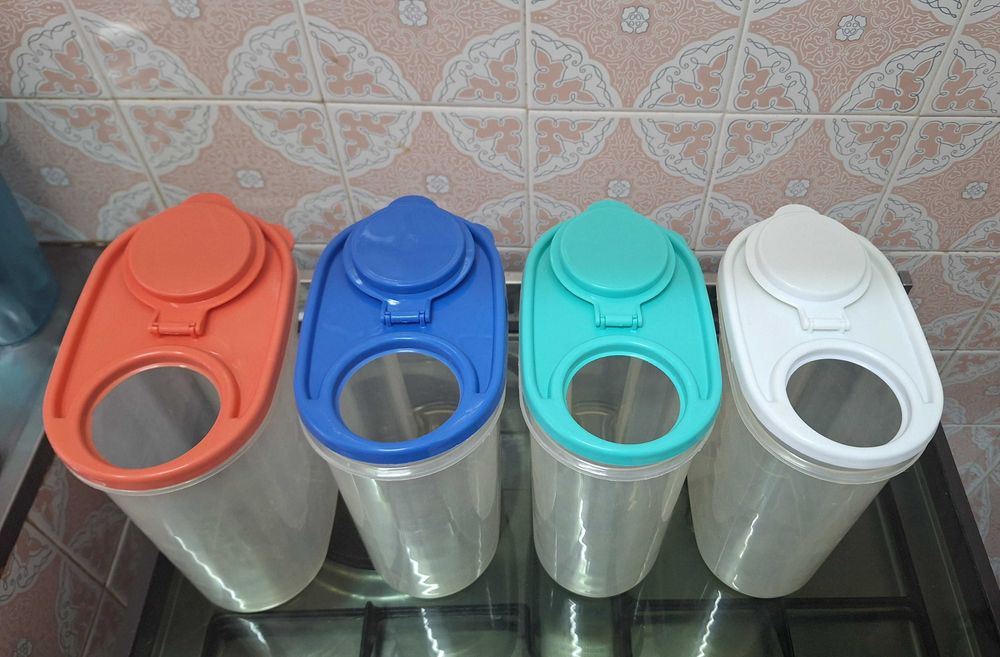 Conjunto caixas de plástico