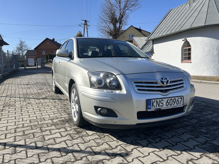 Sprzedam Toyota Avensis T25 2.0d4d 126km
