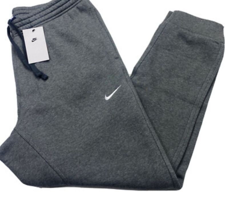 Чоловічі утеплені джогери Nike