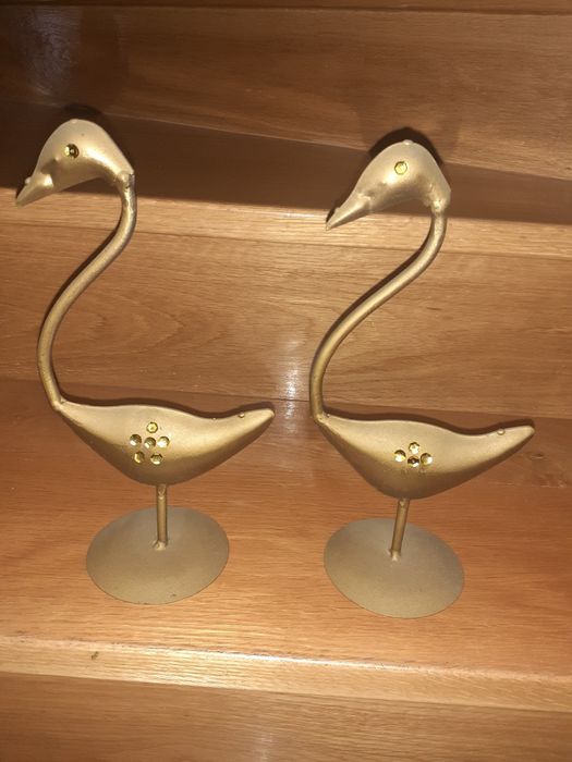 2 patos em metal antigos