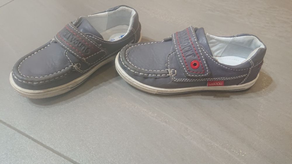 Eleganckie buty Lasocki rozm 31