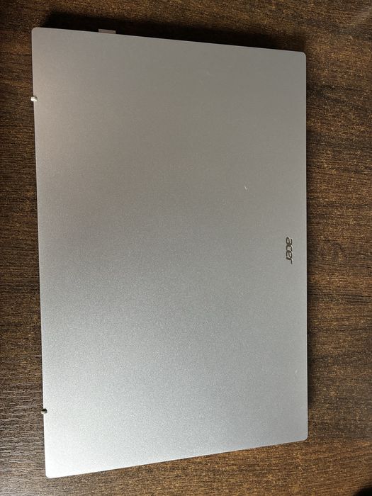 Sprzedam laptopa