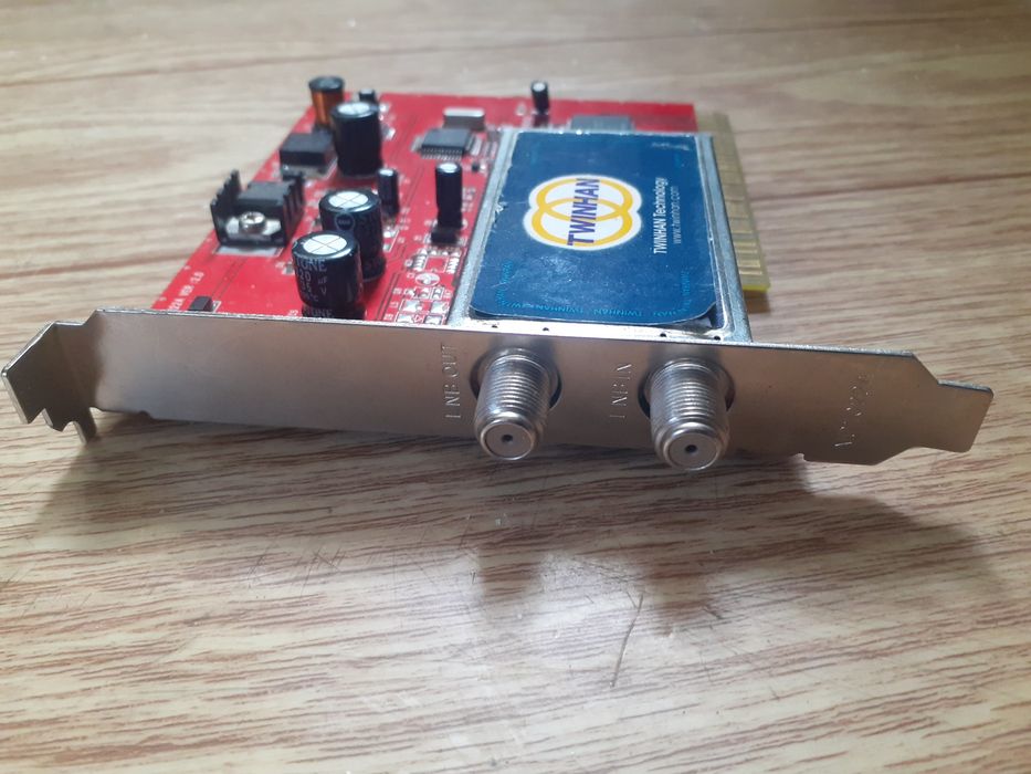 Tuner satelitarny PCI