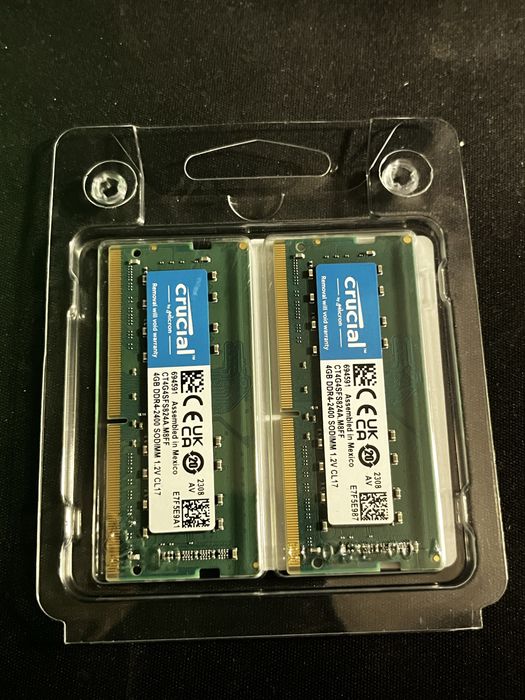 15 sztuk Zestawu RAM Crucial 2 x 4GB DDR4 2400 SODIMM