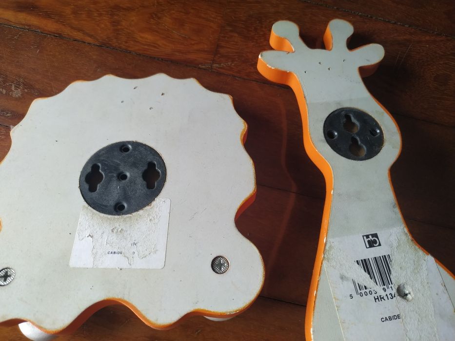 Cabides de parede para criança