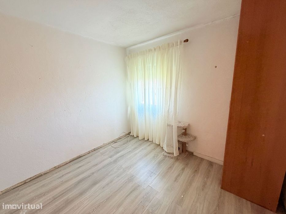 Apartamento T4 duplex Charquinho, Benfica, Lisboa
