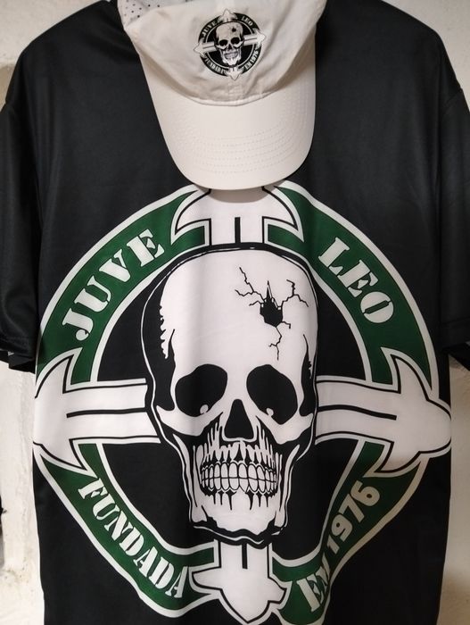 Sporting Juve Leo conjunto camisola + boné
