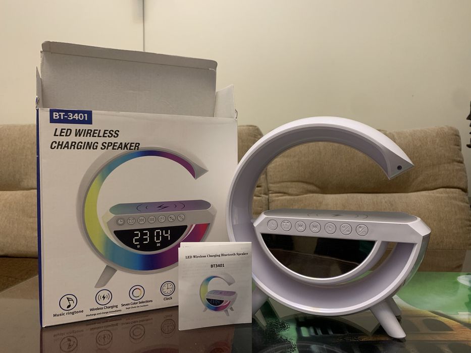 LED WIRELESS CHARGING SPEAKER компактний годинник (усе в  описі)