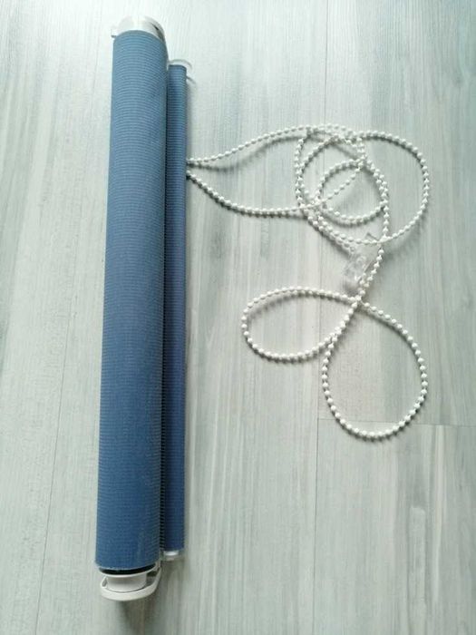 Roleta dzień noc pasy. Kolor stalowy niebieski. Jak nowa.