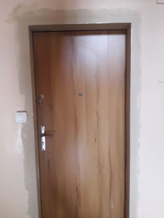 Drzwi zewnętrzne z montażem do Bloku