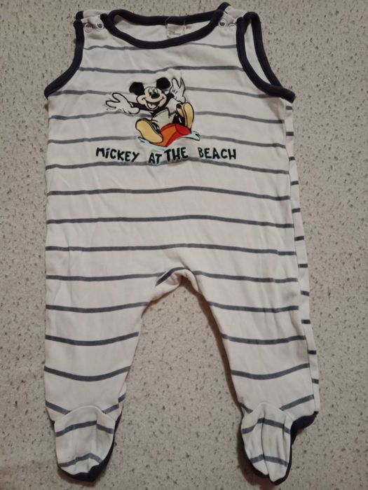 Pajacyk bez rękawków C&A myszką Mickey 62