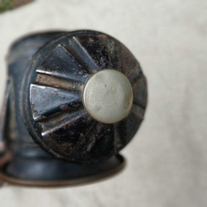 Stara lampa powozowa na świeczkę