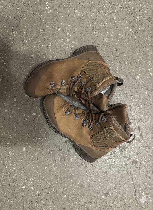 Трекінгові черевики Meindl