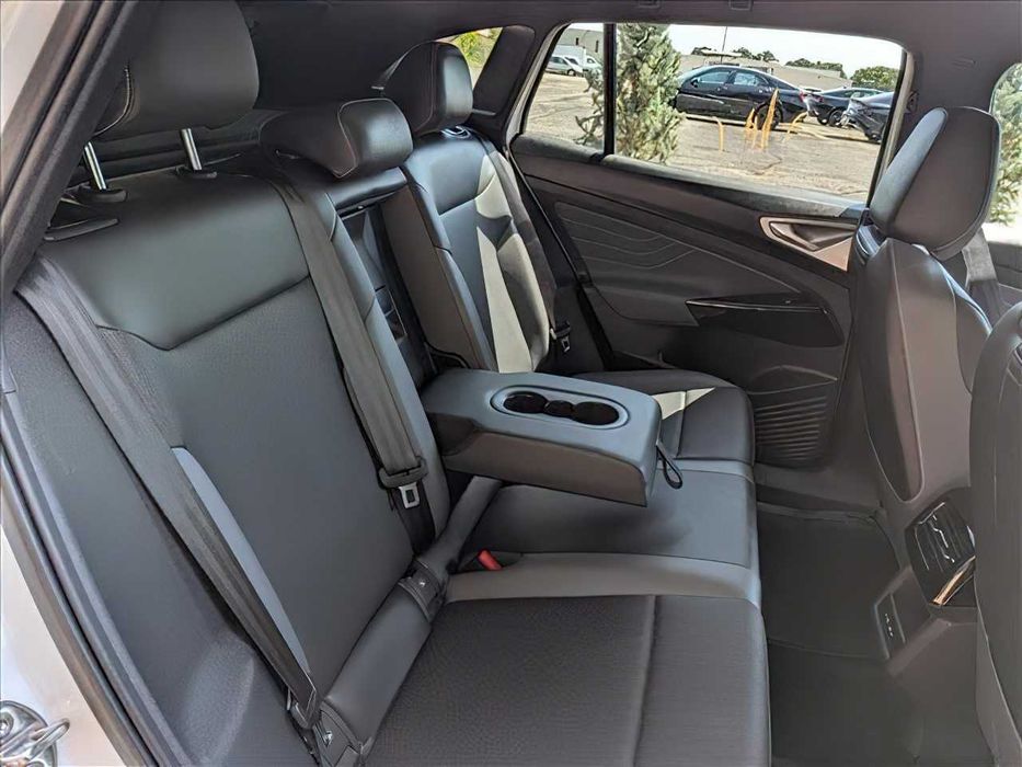 Volkswagen ID.4 Pro S      2023