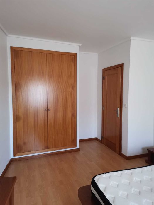 apartamento T1 em Oiã