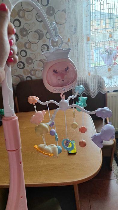 Продам мобіль дитячий на ліжечко в ідеальному стані