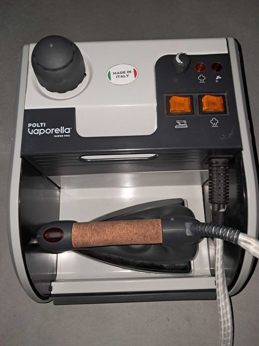 Ferro com caldeira polti